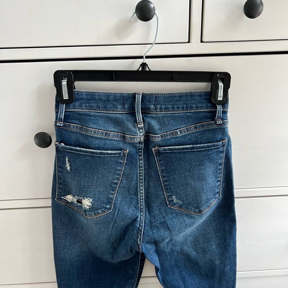 Abercrombie & Fitch Women’s Skinny Jeans - Dark Blue Distressed - Picture 6 of 8